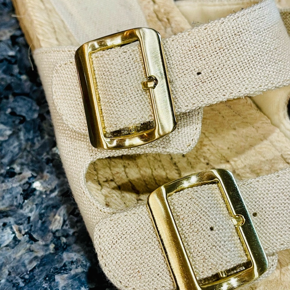 Haute Hippie Tan Nikki Sandals with Gold Buckles Size 7 - Picture 8 of 8